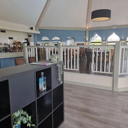 Hotel Static Caravan To Hire , Hoburne Devon Bay Goodrington Exterior foto