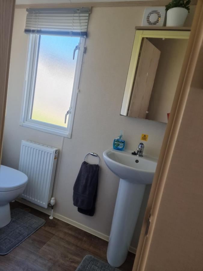 Hotel Static Caravan To Hire , Hoburne Devon Bay Goodrington Exterior foto